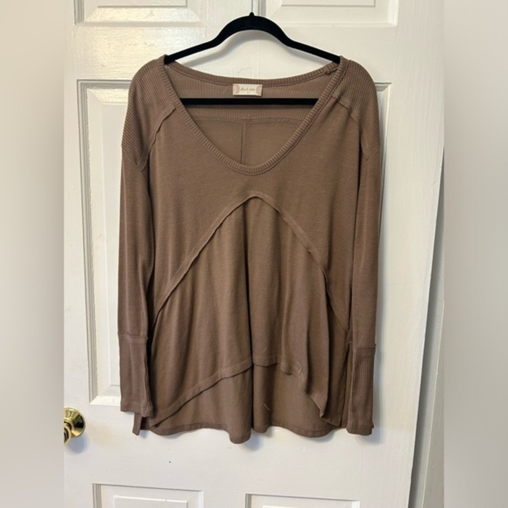 Loose Shaggy Boho Deep V Neck Shirt by Altar’d State Sz S | Color Roman Coffee